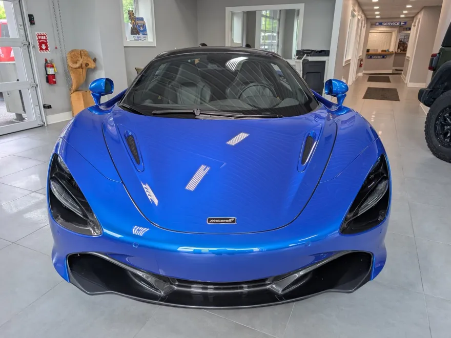2022 Mclaren 720S Spider photo 2