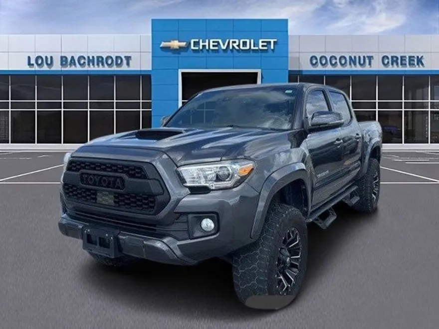 2019 Toyota Tacoma SR5 photo 1