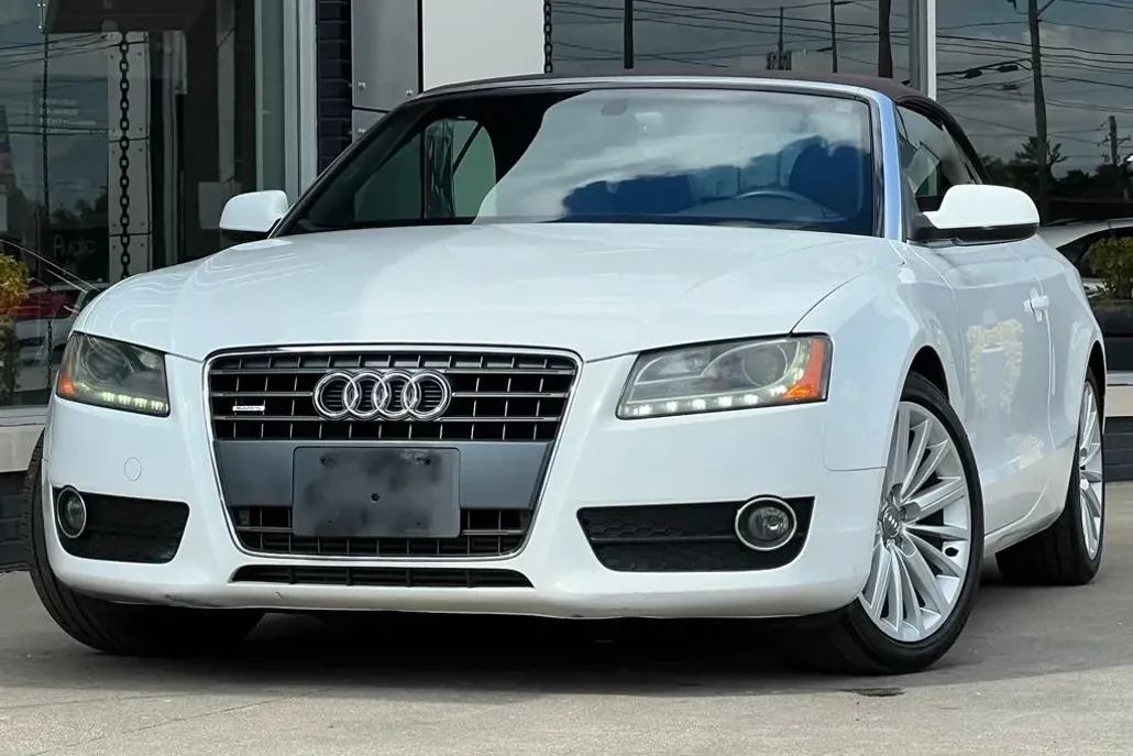 2011 Audi A5 2.0T Premium Plus photo 1