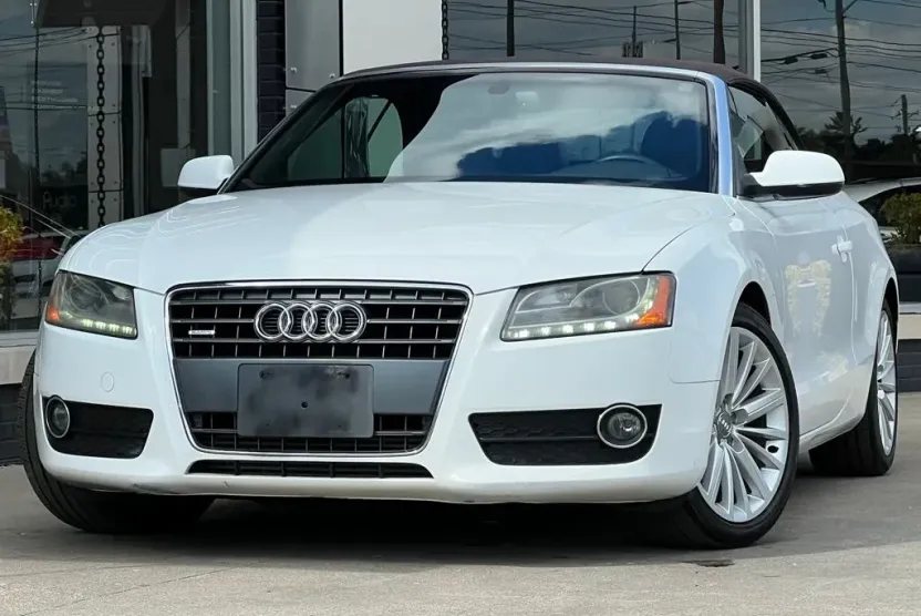 2011 Audi A5 2.0T Premium Plus photo 1