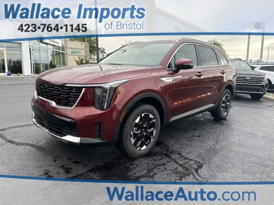 2025 Kia Sorento S photo 1