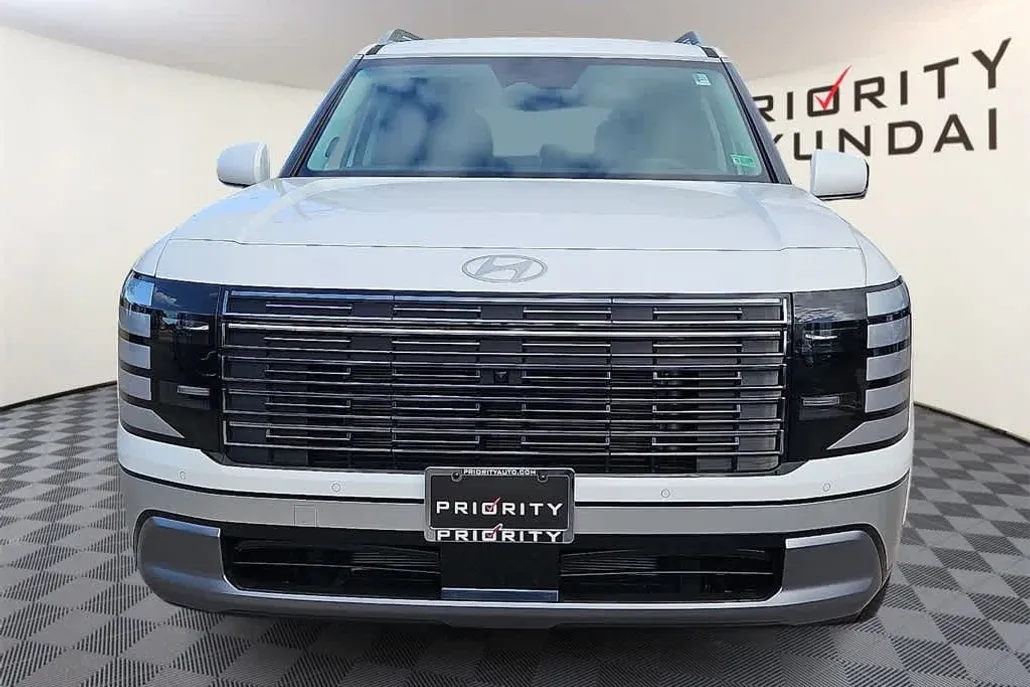 2026 Hyundai Palisade Limited photo 1