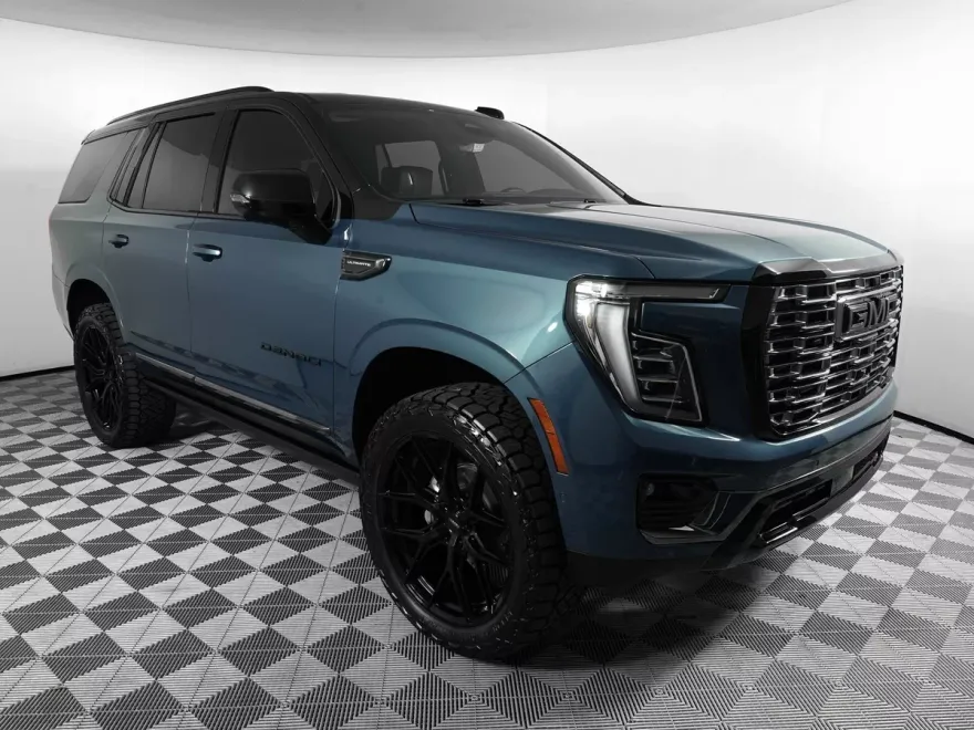 2025 Gmc Yukon Denali Ultimate photo 1