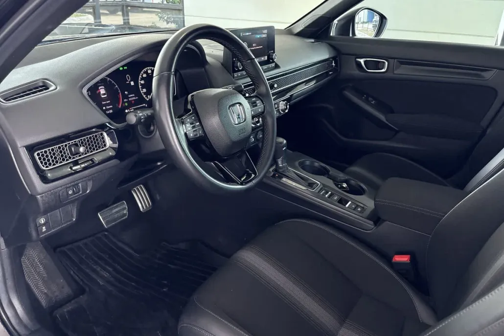 2022 Honda Civic Sport photo 1