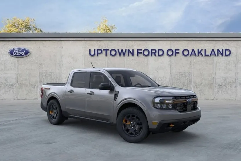 2024 Ford Maverick Lariat photo 1