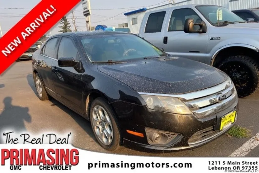 2010 Ford Fusion SE photo 1