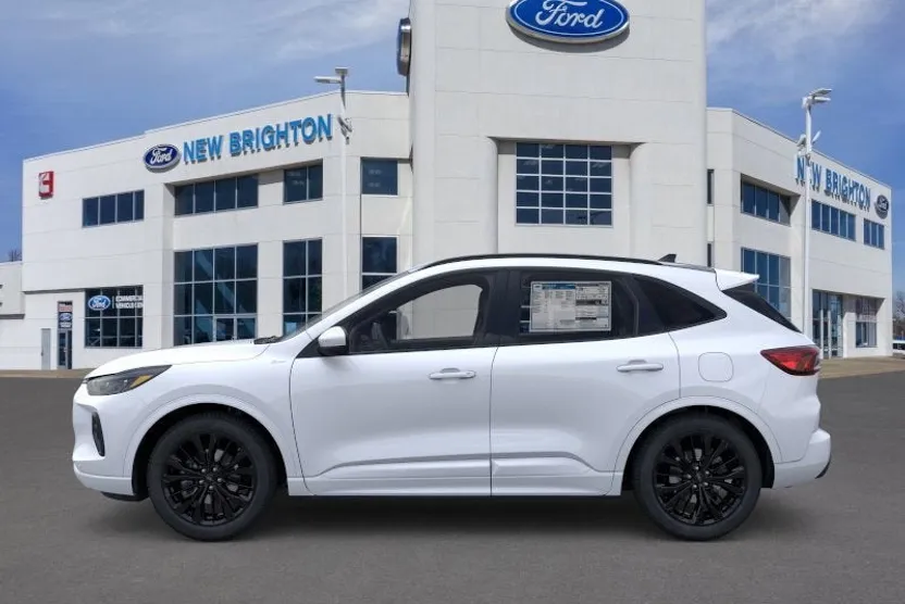 2025 Ford Escape ST-Line Elite photo 1