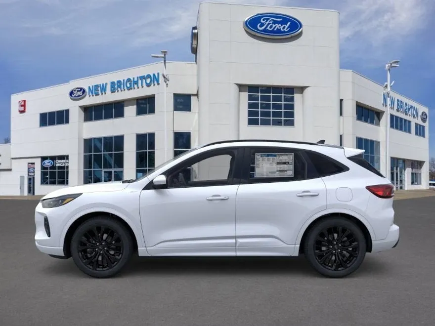 2025 Ford Escape ST-Line Elite photo 1