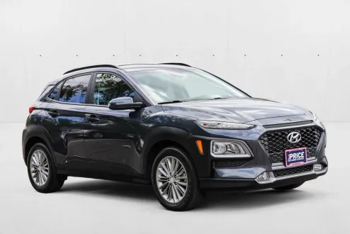 2020 Hyundai Kona SEL Plus photo 2