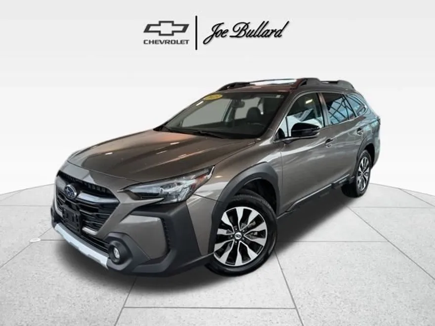 2023 Subaru Outback Limited photo 1