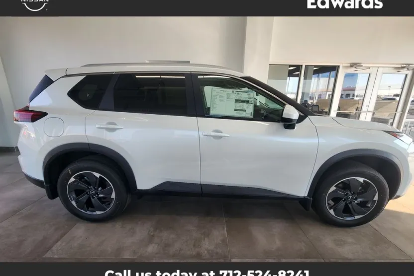 2026 Nissan Rogue SV photo 1