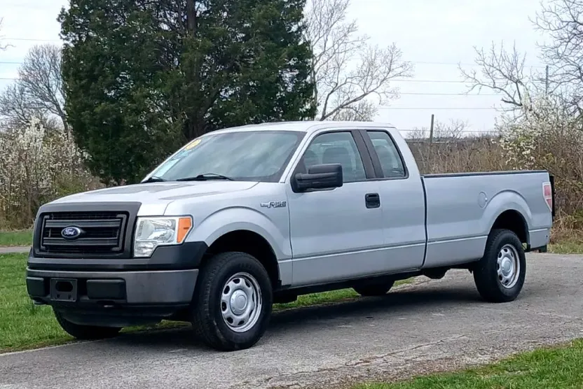 2013 Ford F-150 XL photo 1