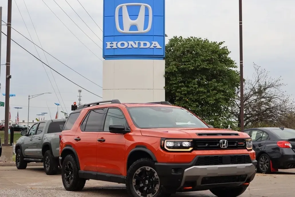 2026 Honda Passport TrailSport Elite photo 1