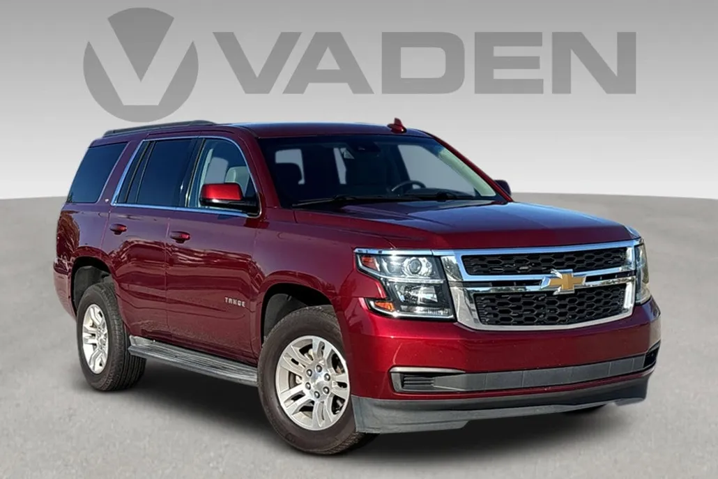 2018 Chevrolet Tahoe LT photo 1