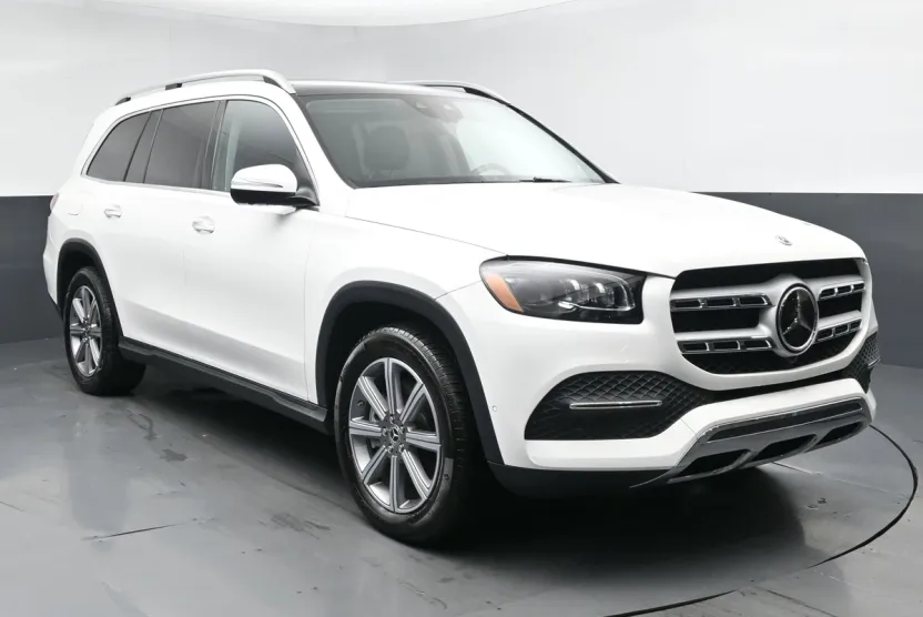 2023 Mercedes Benz GLS 450 4MATIC photo 1