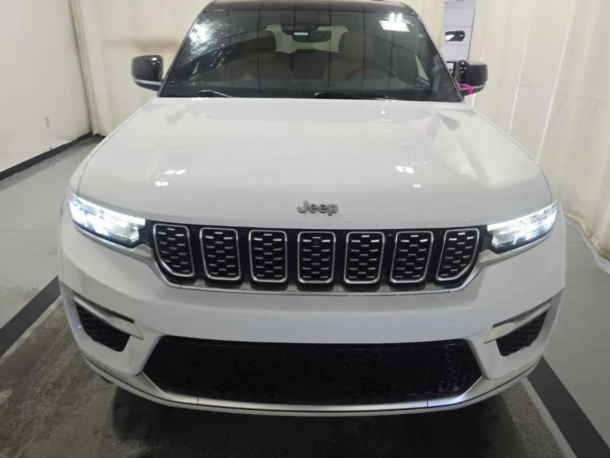 2024 Jeep Grand Cherokee Summit Reserve photo 1