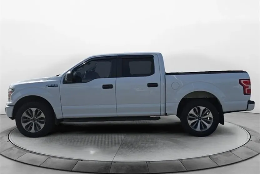2018 Ford F-150 XL photo 1