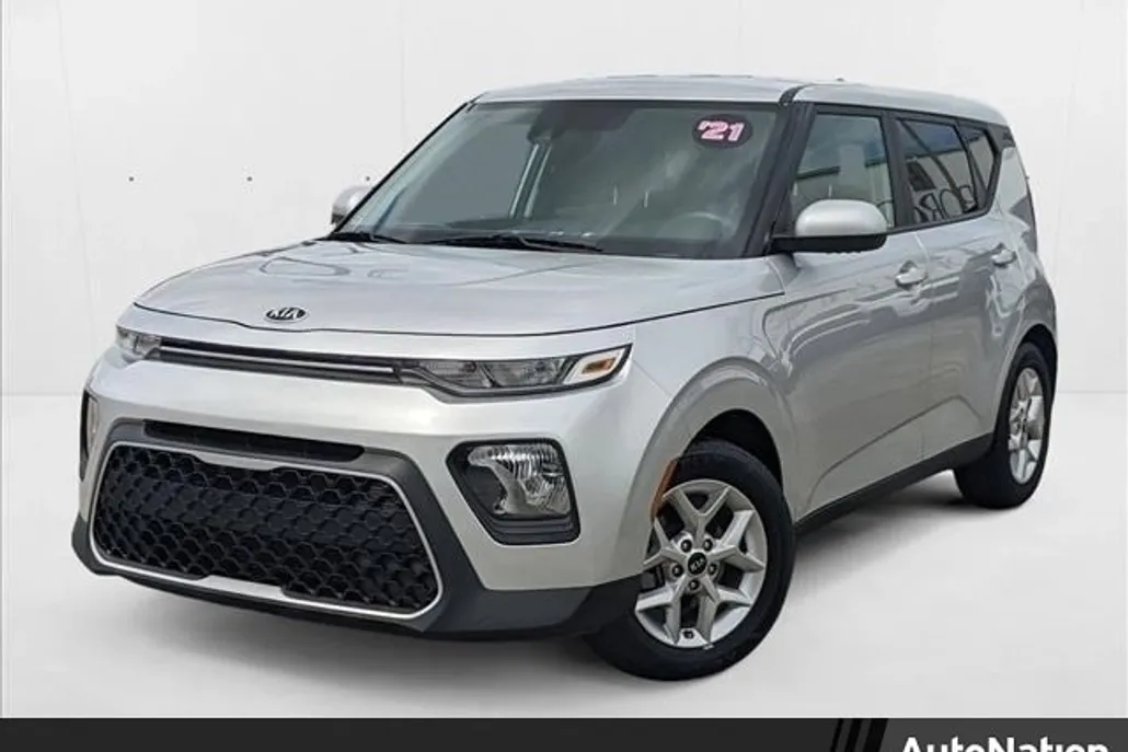 2021 Kia Soul S photo 1