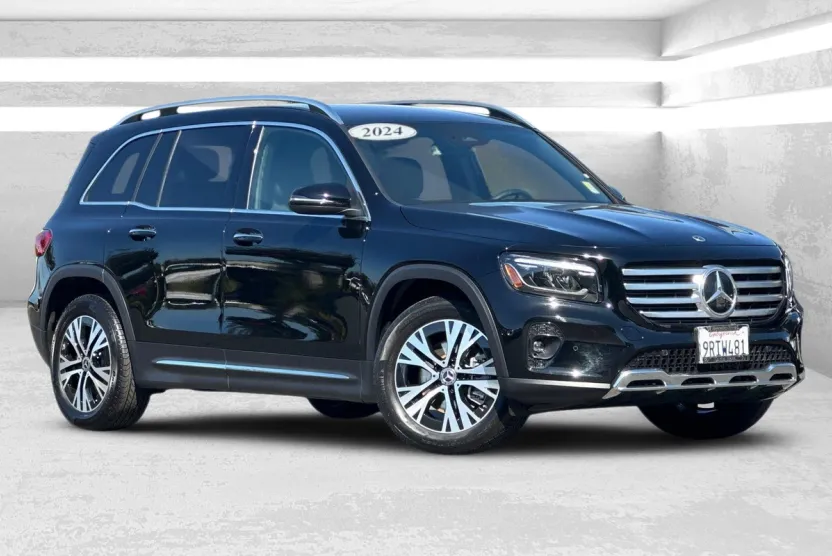 2024 Mercedes Benz GLB 250 photo 1