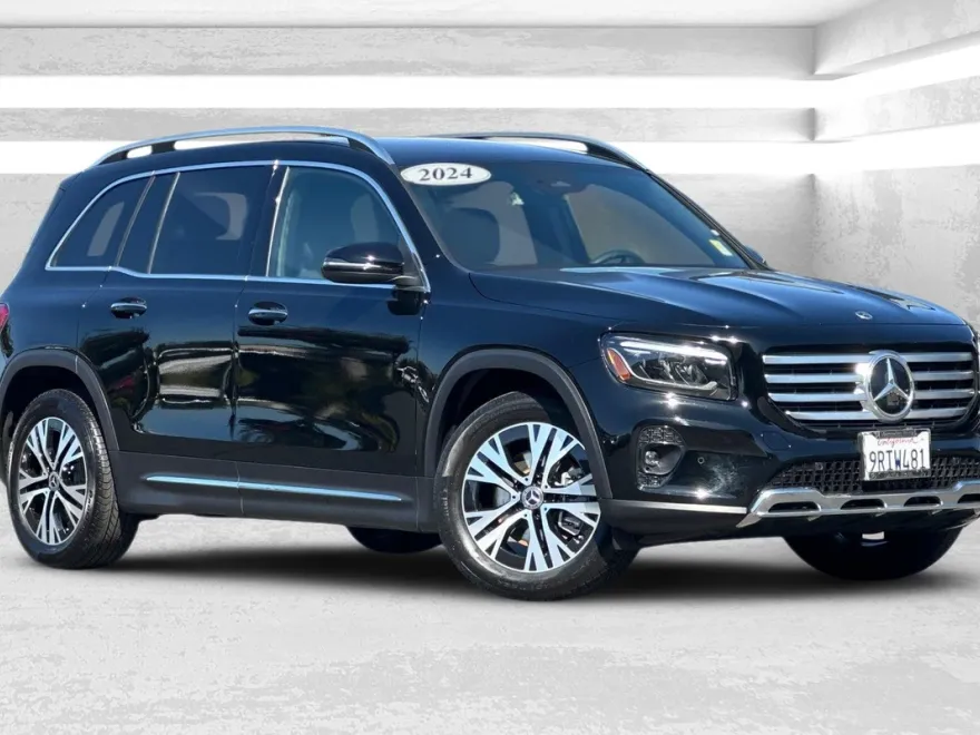 2024 Mercedes Benz GLB 250 photo 1