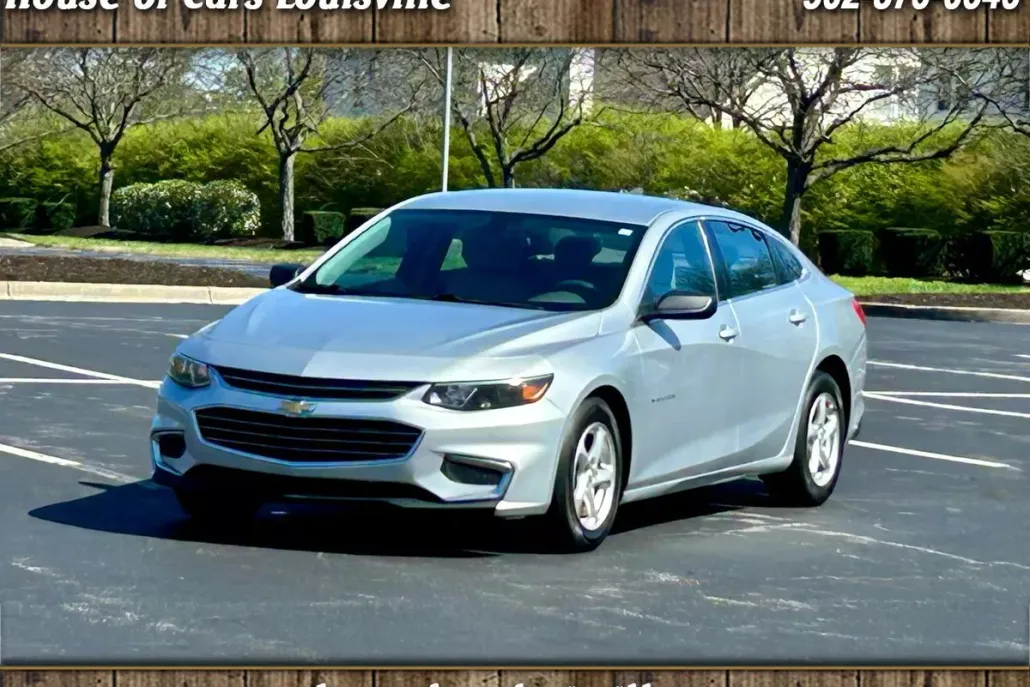 2017 Chevrolet Malibu LS photo 1