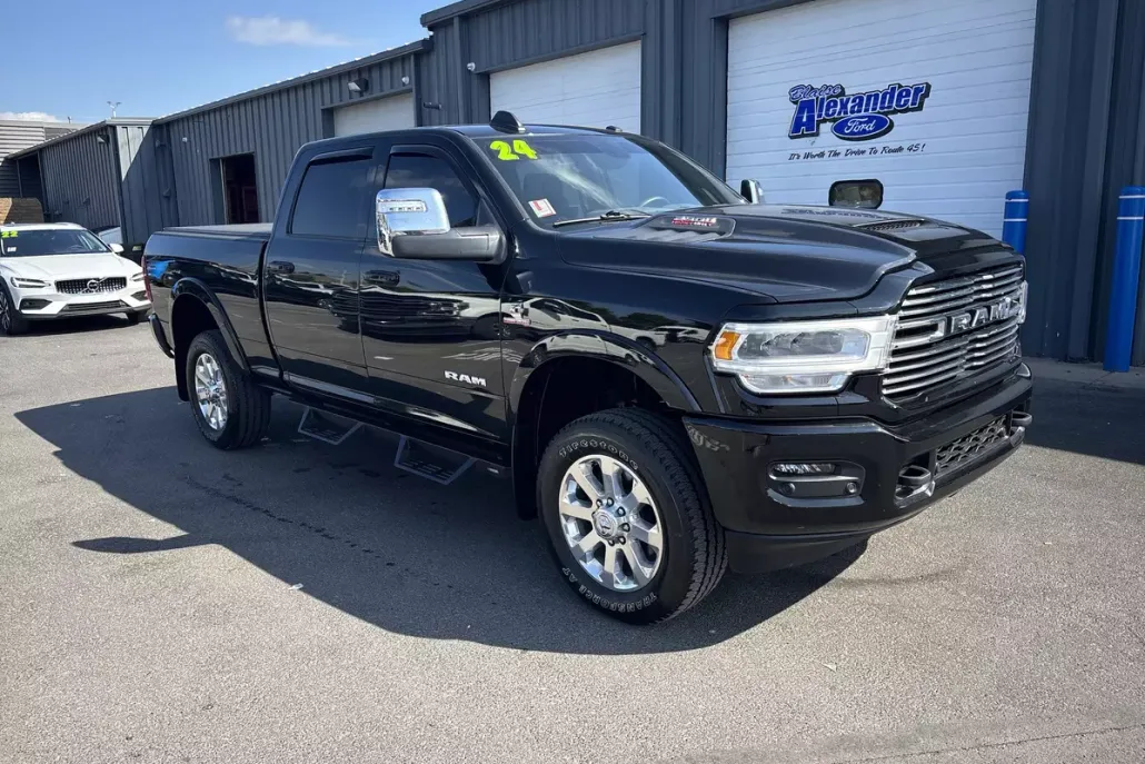 2024 Ram 2500 Laramie photo 1