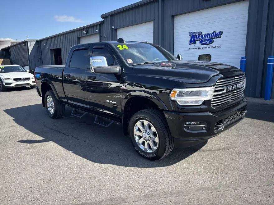 2024 Ram 2500 Laramie photo 1