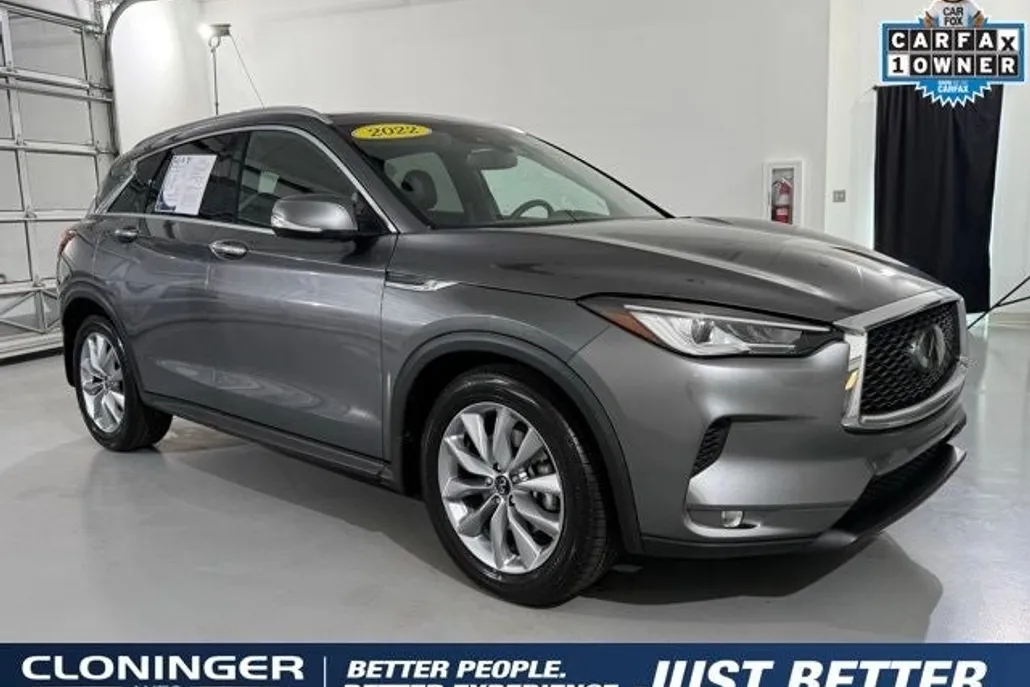 2022 Infiniti QX50 Luxe photo 1