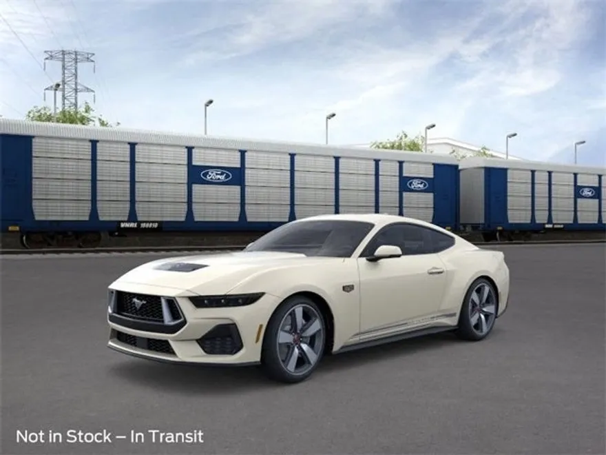 2025 Ford Mustang GT Premium photo 1