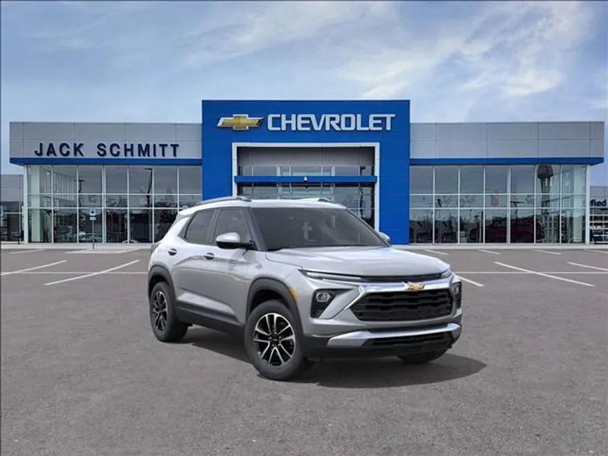 2026 Chevrolet Trailblazer LT photo 1