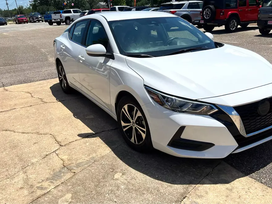 2022 Nissan Sentra SV photo 4
