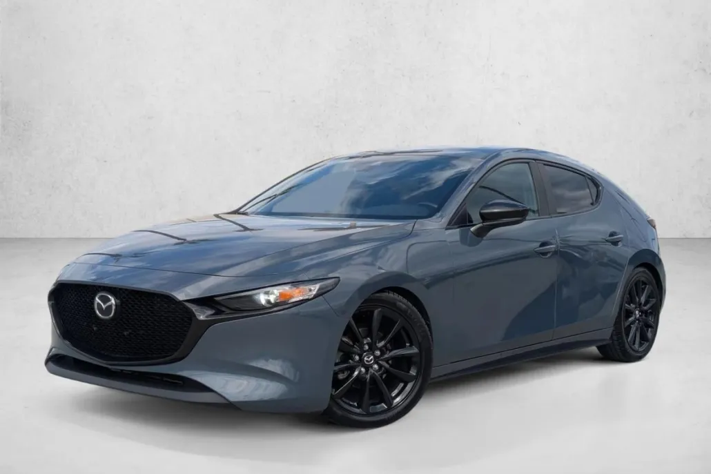 2022 Mazda Mazda3 Hatchback Carbon photo 1
