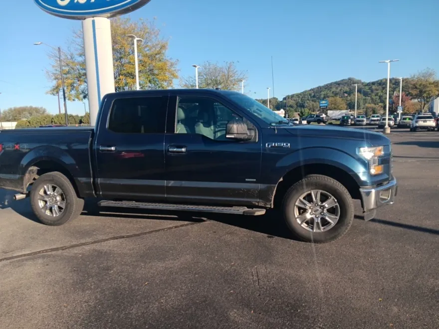 2016 Ford F-150 XLT photo 1