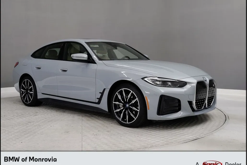 2023 Bmw i4 eDrive40 photo 1