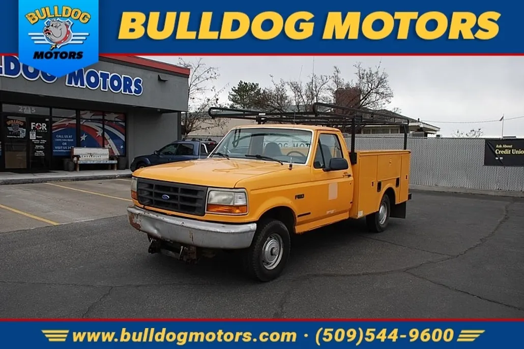 1996 Ford F-150 XL photo 1