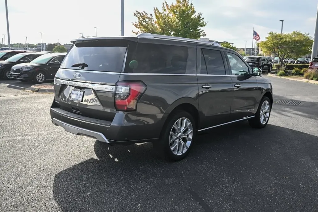 2019 Ford Expedition MAX Platinum photo 1