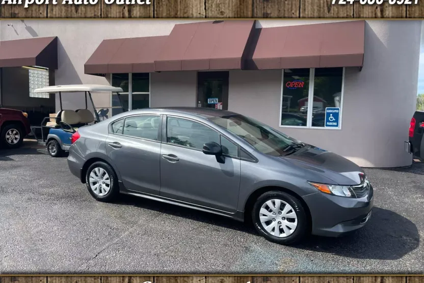 2012 Honda Civic LX photo 1