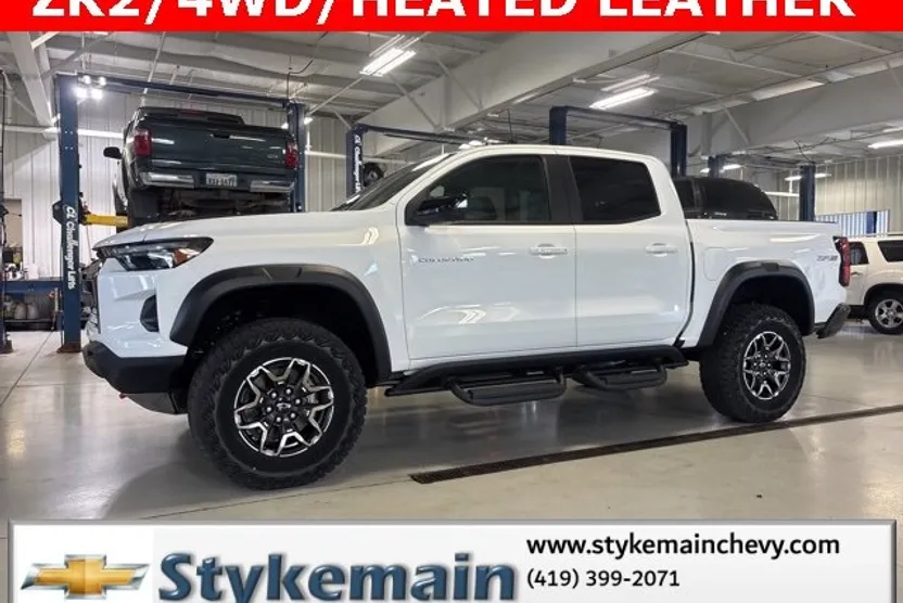 2026 Chevrolet Colorado ZR2 photo 1