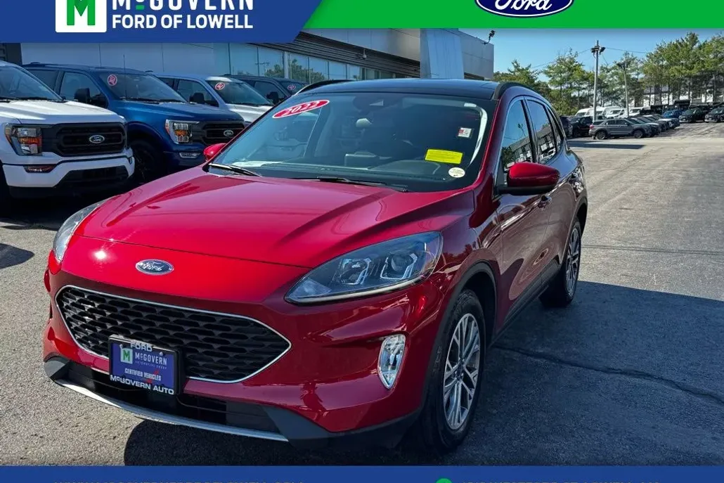 2022 Ford Escape SEL photo 1