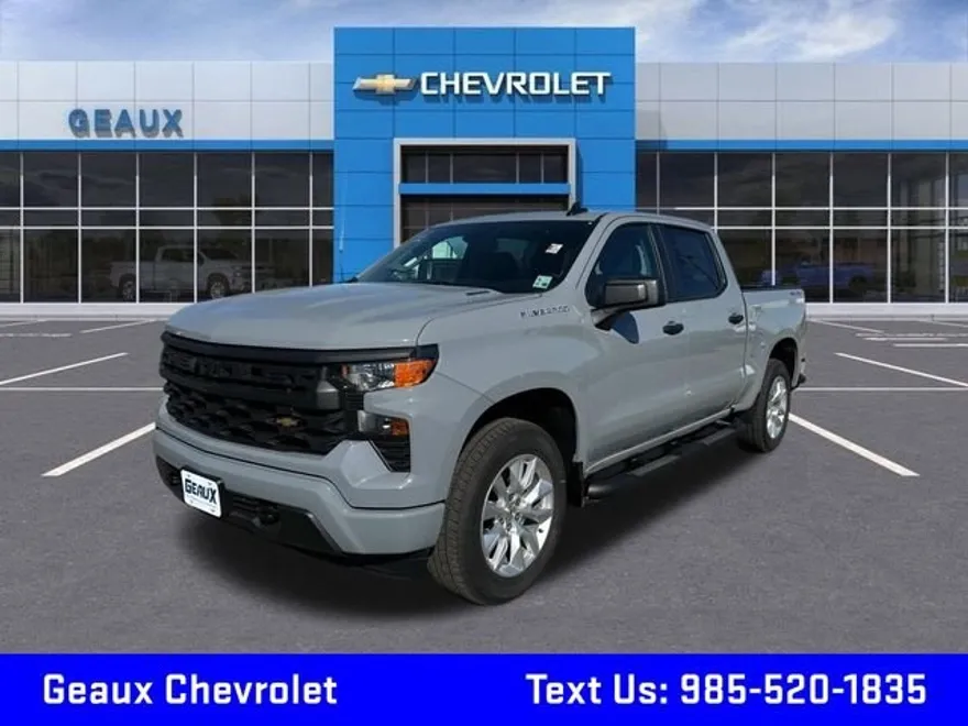 2025 Chevrolet Silverado 1500 Custom photo 1