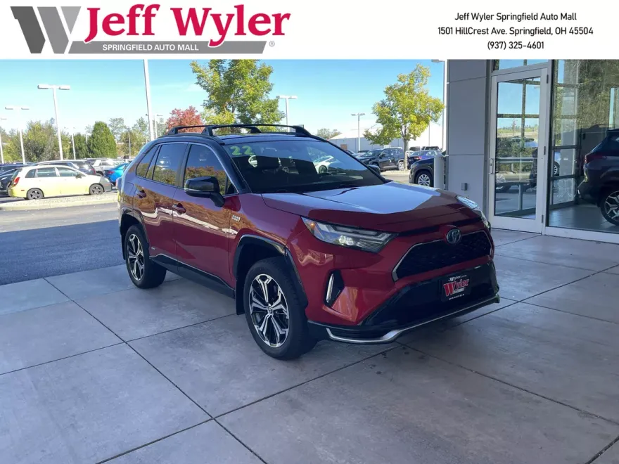 2022 Toyota RAV4 Prime XSE photo 1