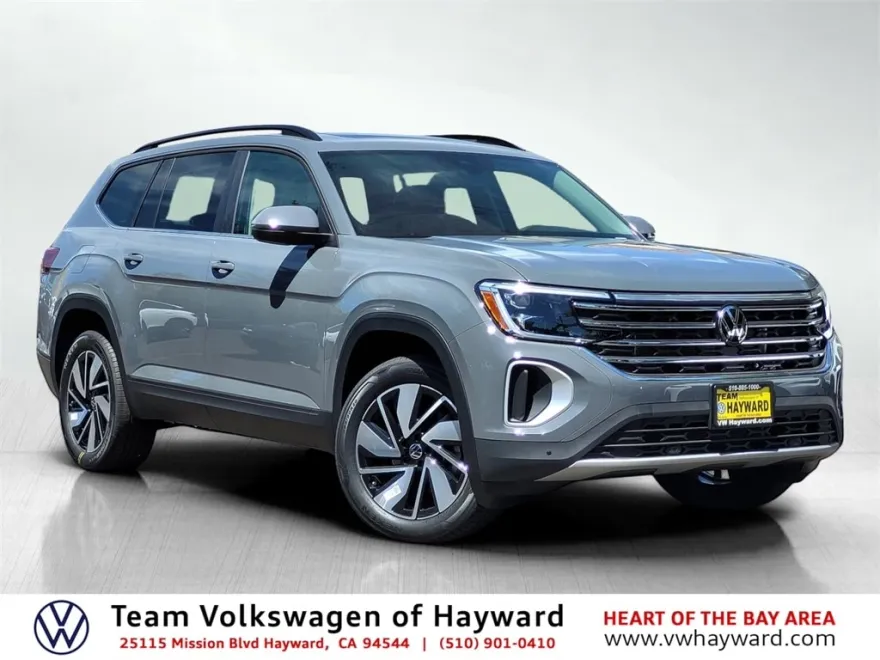2026 Volkswagen Atlas SE Technology photo 1