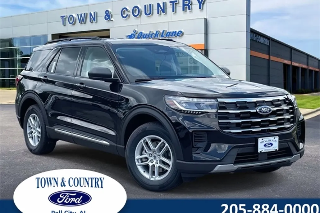 2025 Ford Explorer photo 1