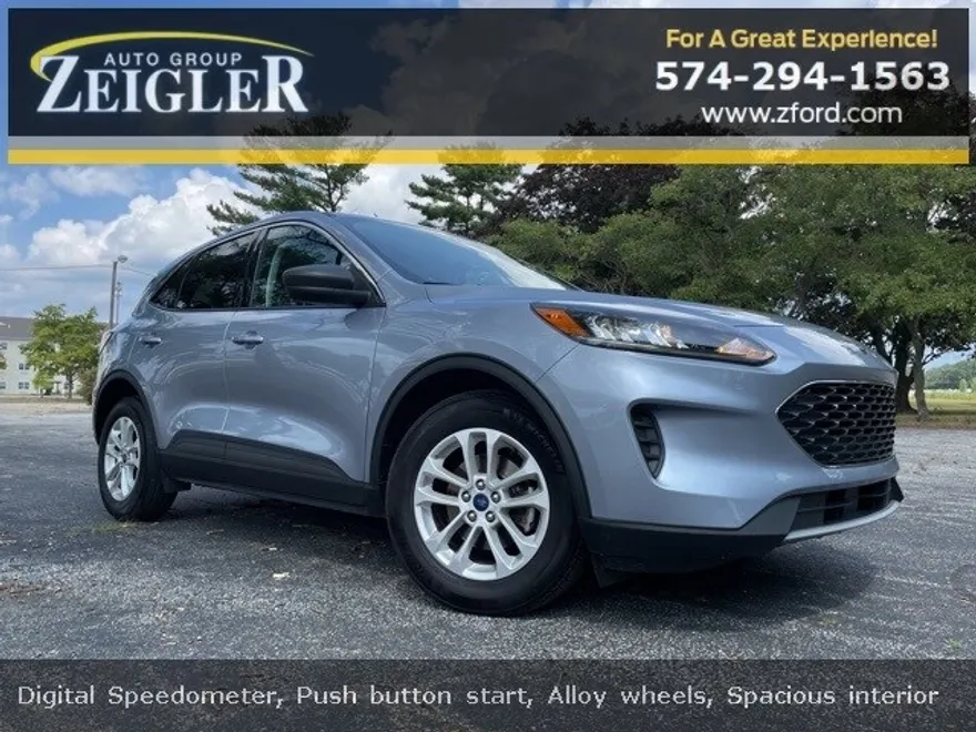 2022 Ford Escape SE photo 1