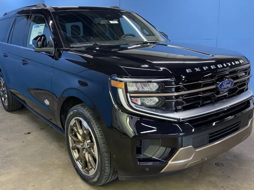 2025 Ford Expedition MAX King Ranch photo 1