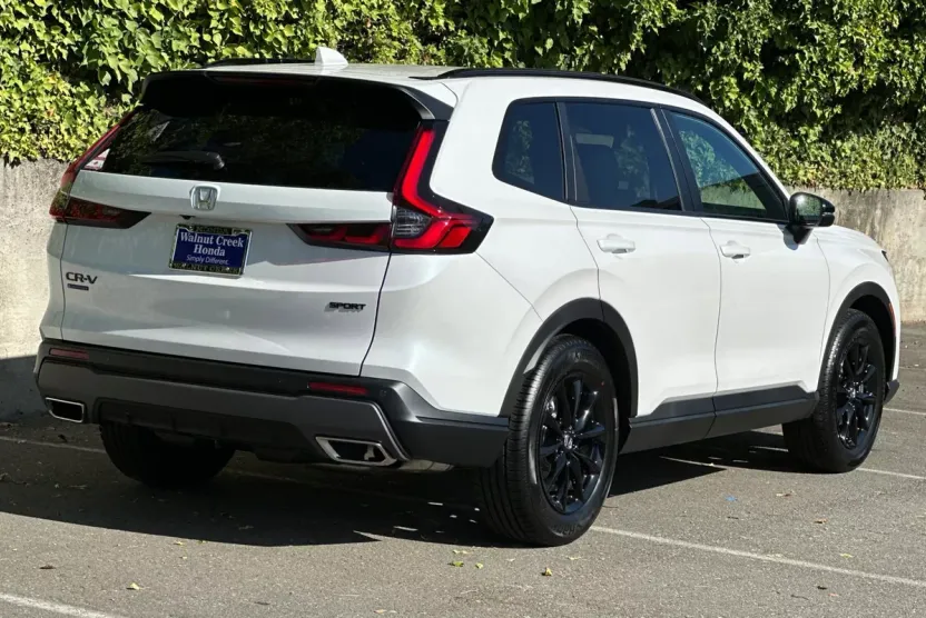 2026 Honda CR-V Hybrid Sport-L photo 1