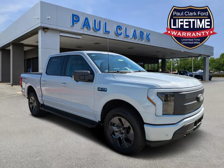 2025 Ford F-150 Lightning photo 1