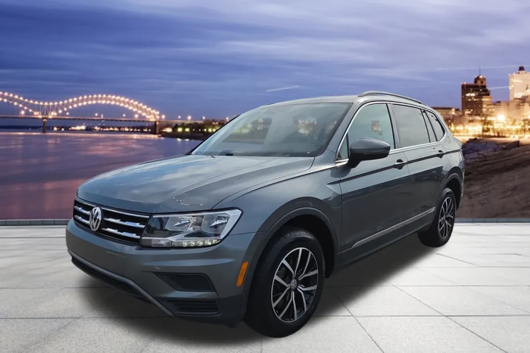 2021 Volkswagen Tiguan SE photo 1