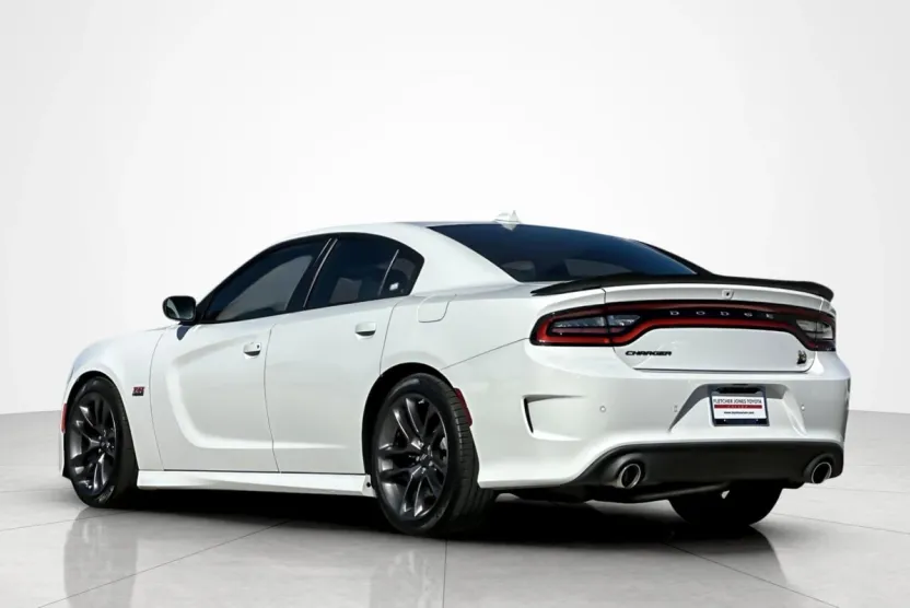 2023 Dodge Charger Scat Pack photo 1