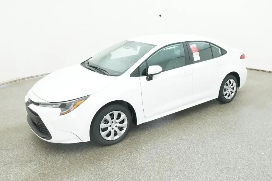 2026 Toyota Corolla LE photo 1